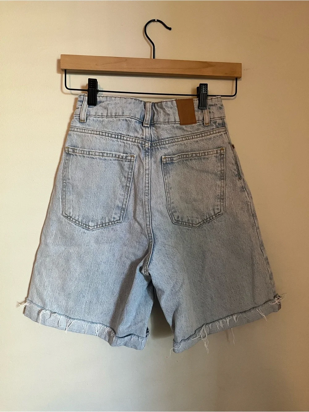 Zara Light Wash Denim Shorts - Casual Women's High-Rise long Shorts